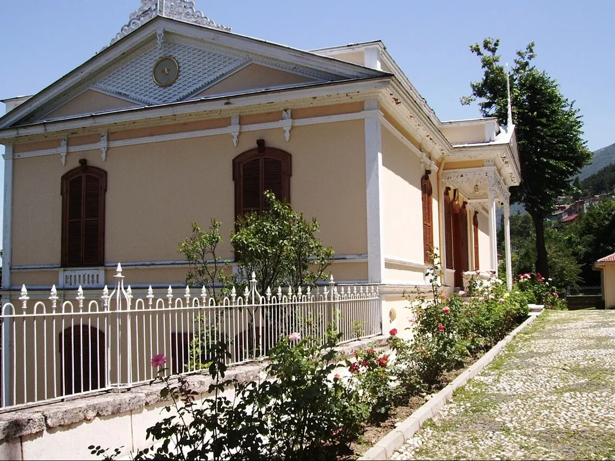 Bursa’dan İstanbul’a uzanan eğitim